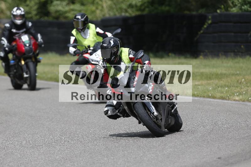 /18 05.06.2026  TZ Motorsport ADR/Gruppe gruen/instruktor